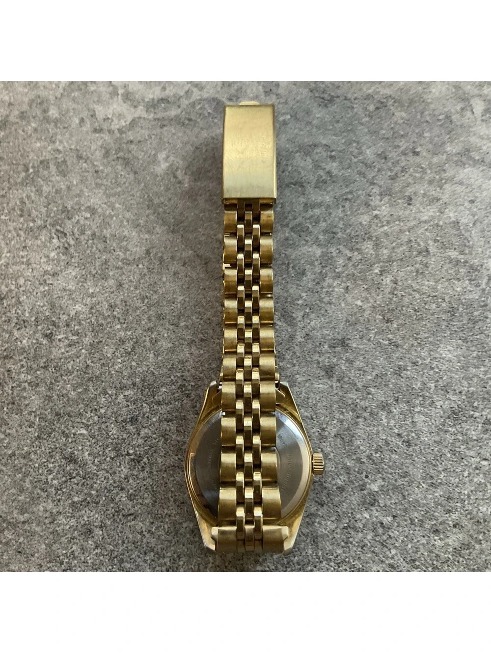Vintage Armitron Womens Watch 24mm Gold Tone Case W/Fluted Bezel Jubilee Band A8